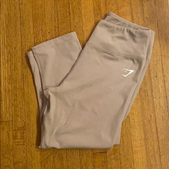 Gymshark Pants - Gymshark cropped leggings